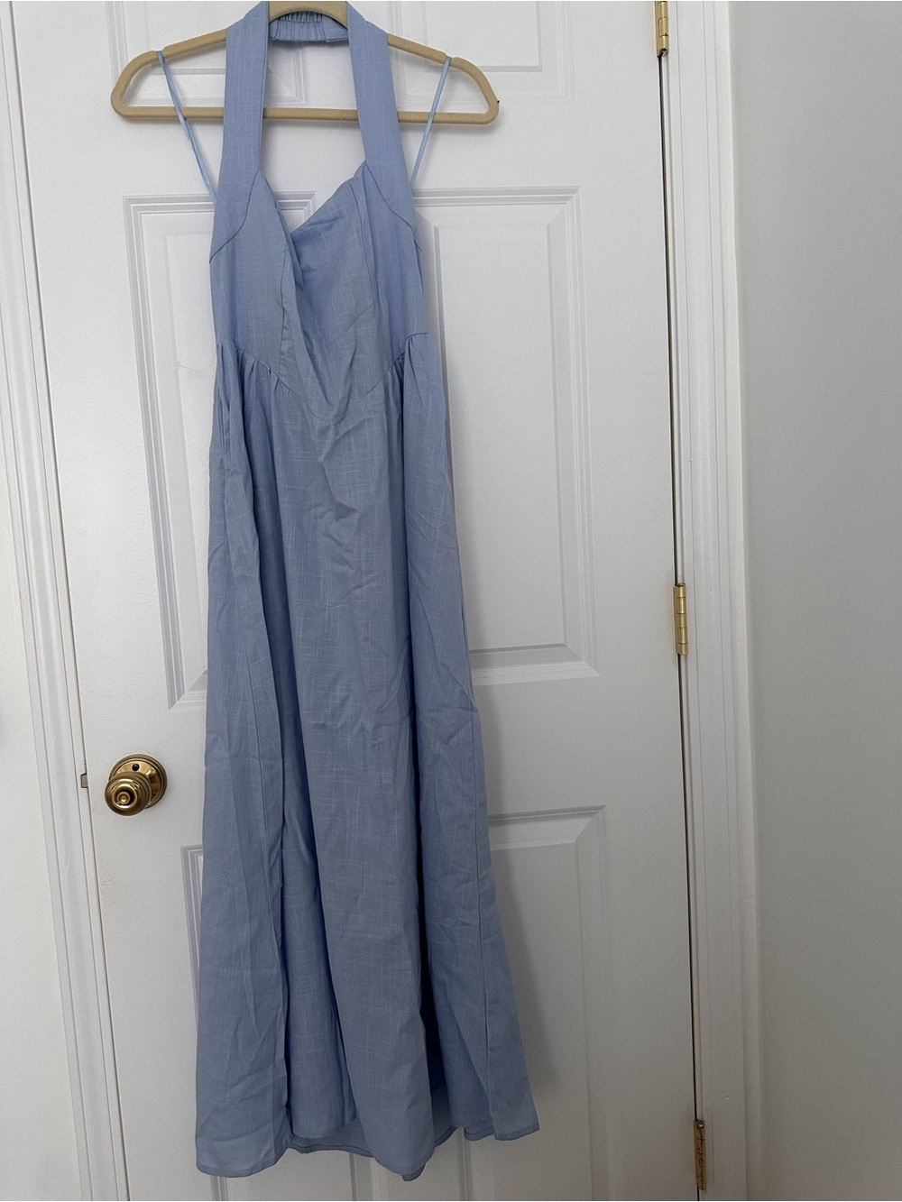 Light Blue Halter Maxi Dress with Flowing Skirt - Women